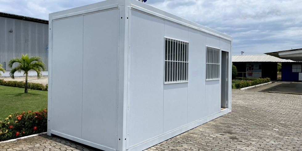 Container adaptado para lavanderia comercial - Soluções versáteis OPEN